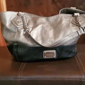 Cute nine west purse